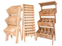 Holzregale und Holzdisplays